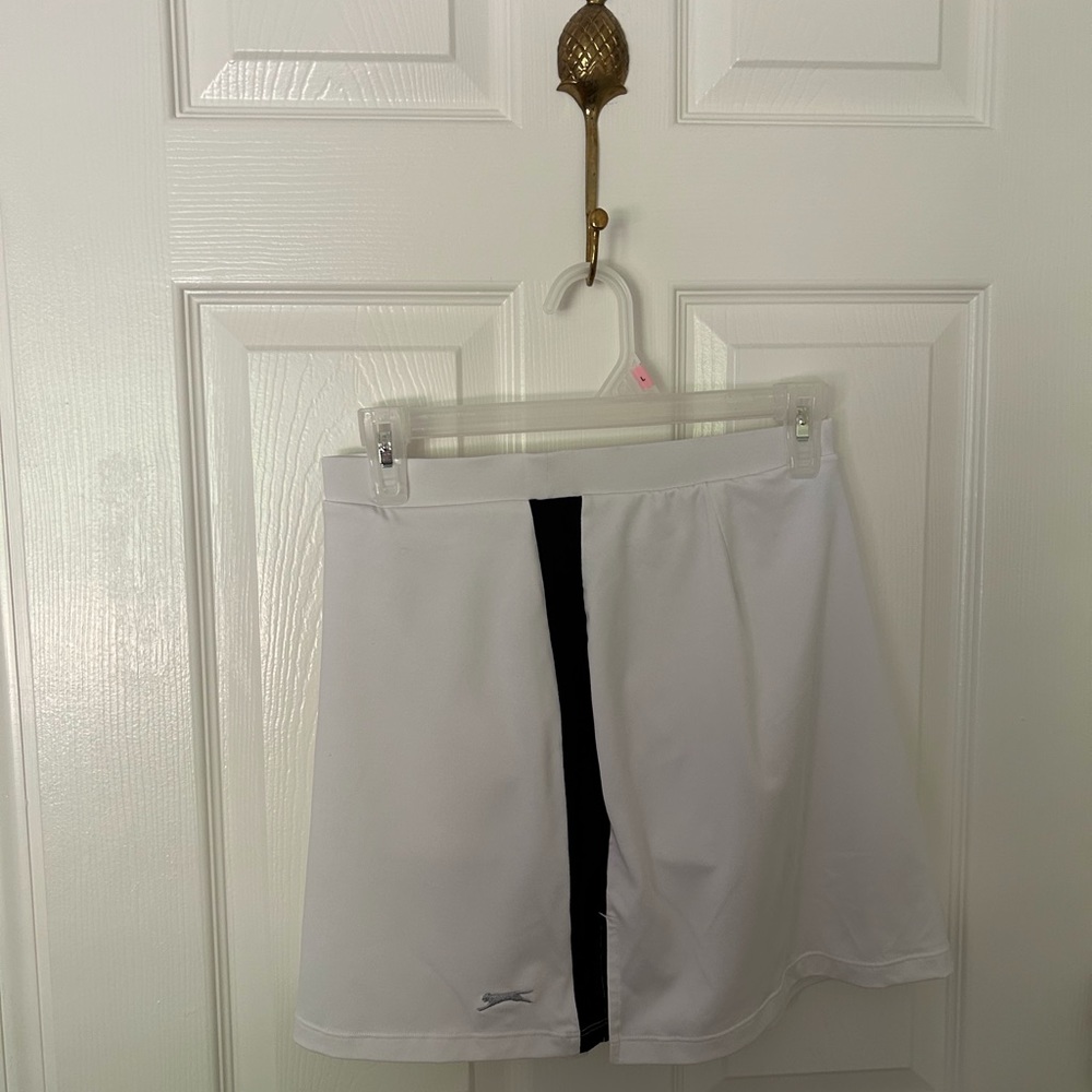 L Slazenger Tennis Skort gently used